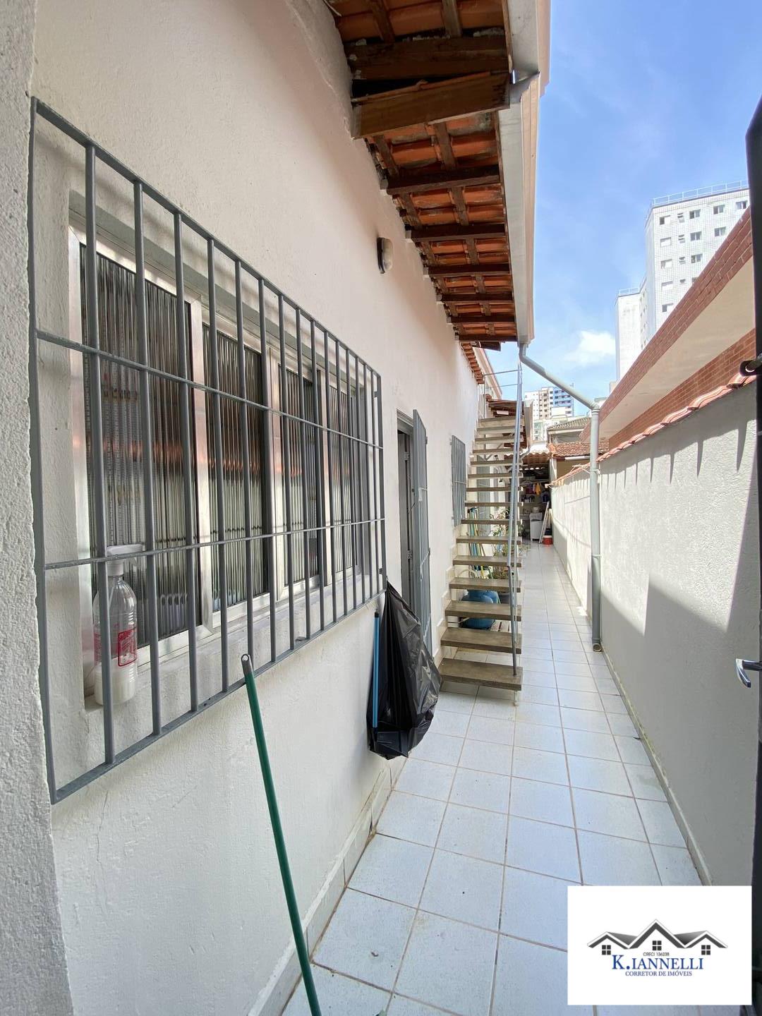 Casa à venda com 3 quartos, 84m² - Foto 2