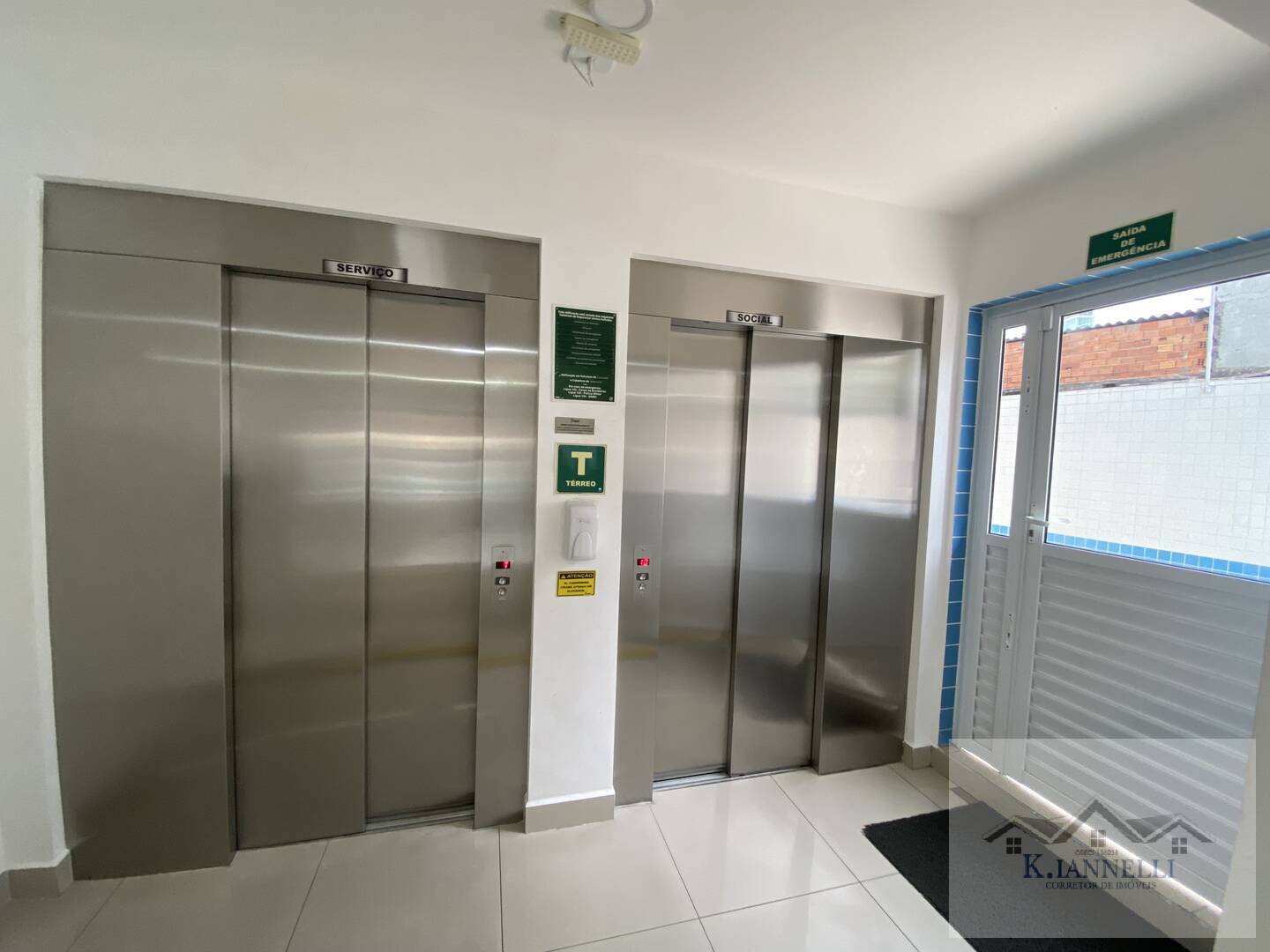 Apartamento à venda com 2 quartos, 63m² - Foto 29