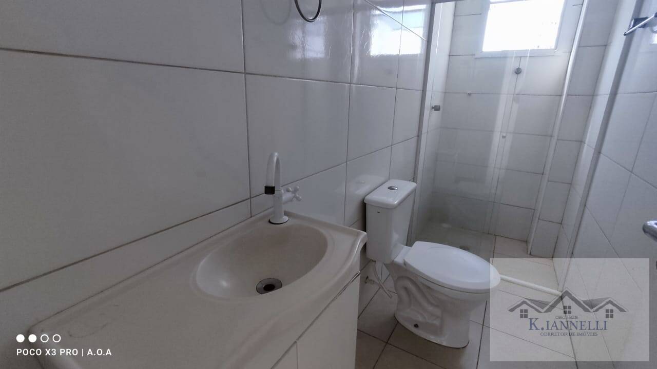 Apartamento para alugar com 2 quartos, 70m² - Foto 7