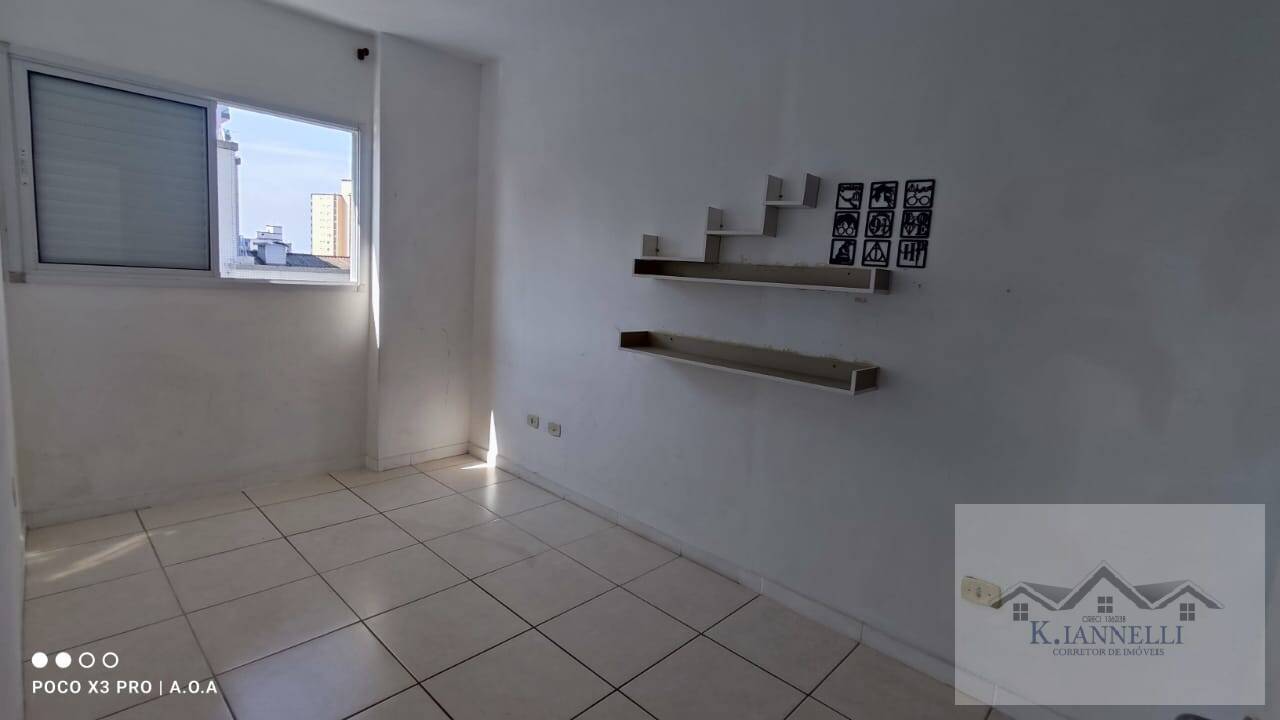 Apartamento para alugar com 2 quartos, 70m² - Foto 9