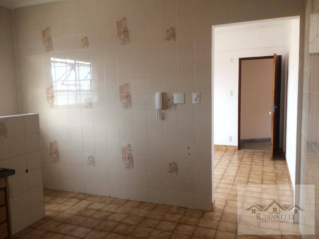 Apartamento à venda com 1 quarto, 45m² - Foto 7