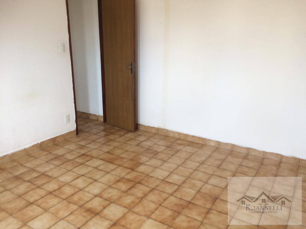 Apartamento à venda com 1 quarto, 45m² - Foto 11