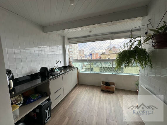 Apartamento à venda com 2 quartos, 78m² - Foto 34