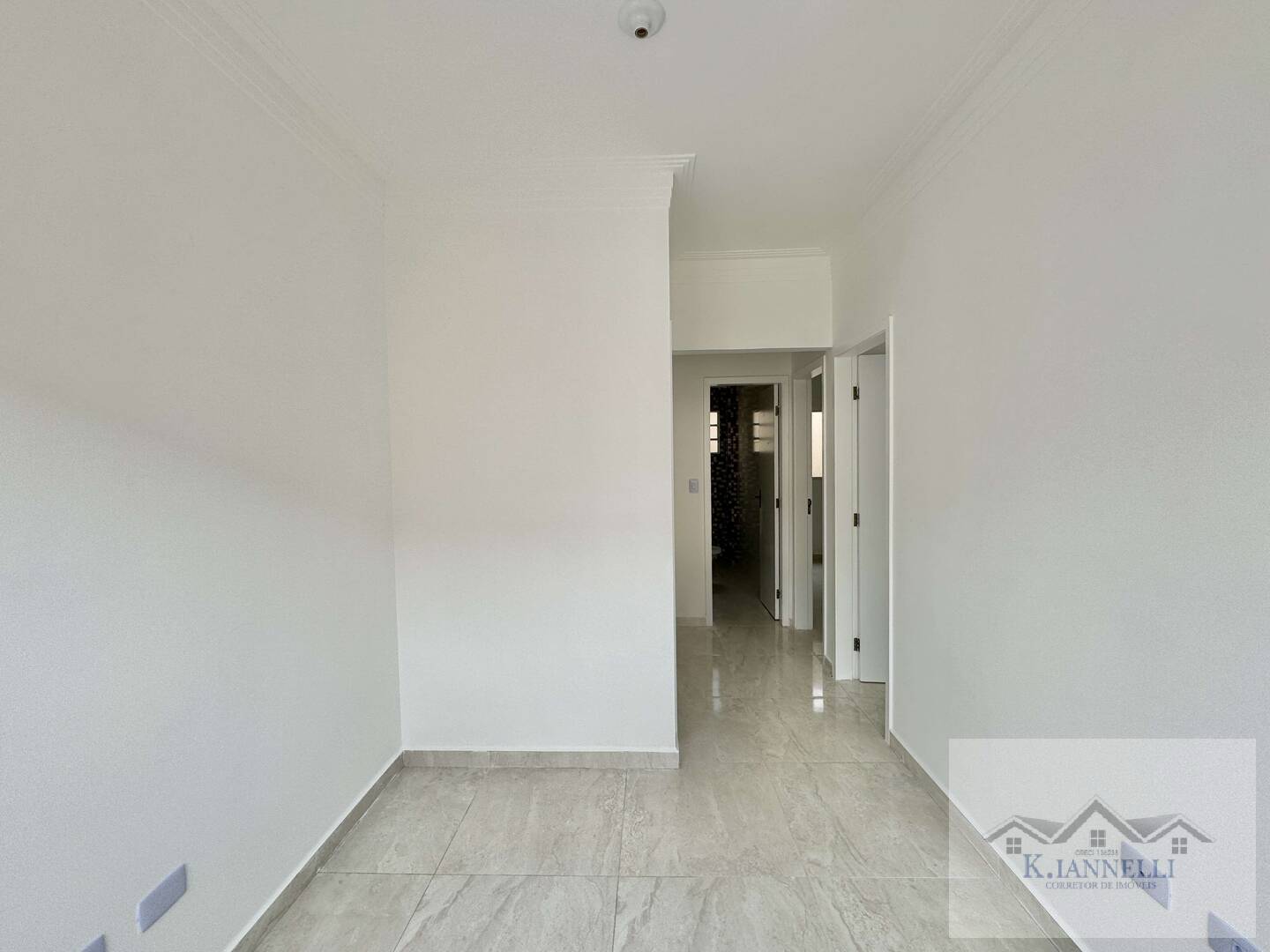 Casa à venda com 2 quartos, 50m² - Foto 8