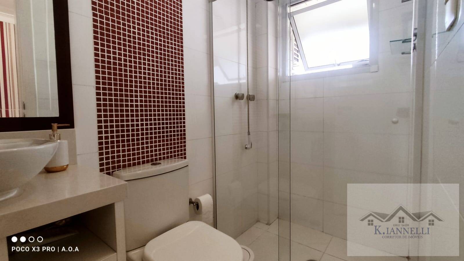 Apartamento à venda com 3 quartos, 136m² - Foto 9