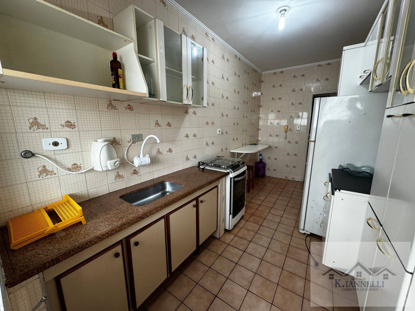 Apartamento à venda com 2 quartos, 84m² - Foto 3