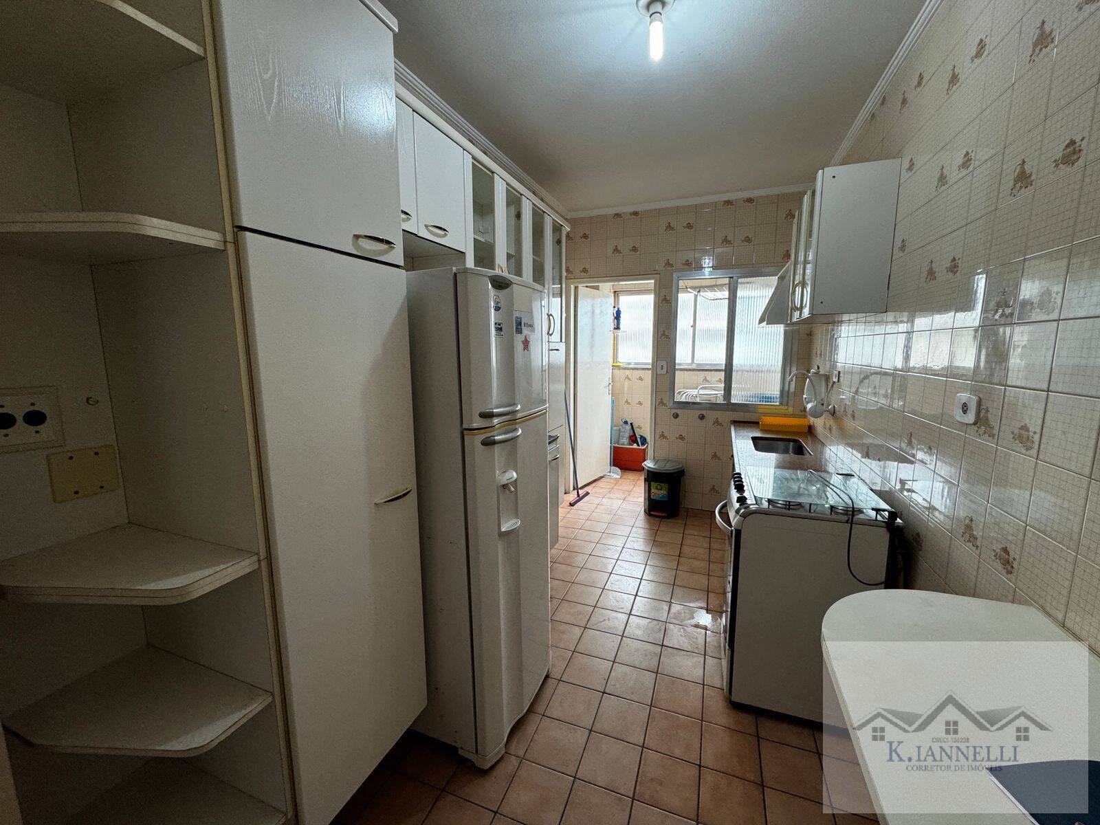 Apartamento à venda com 2 quartos, 84m² - Foto 4