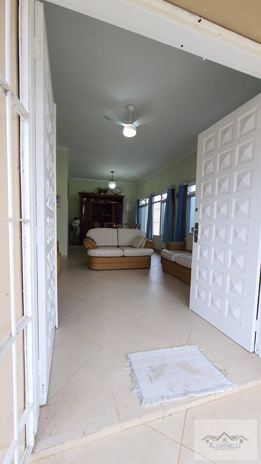 Casa à venda com 7 quartos, 300m² - Foto 17