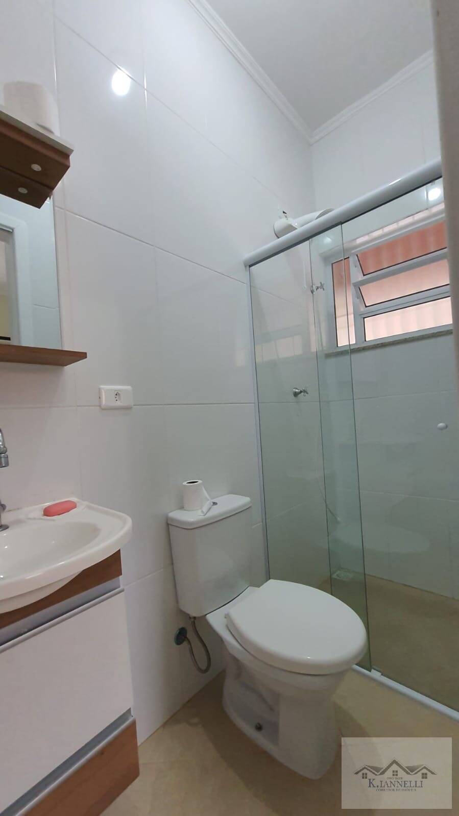 Casa à venda com 7 quartos, 300m² - Foto 15