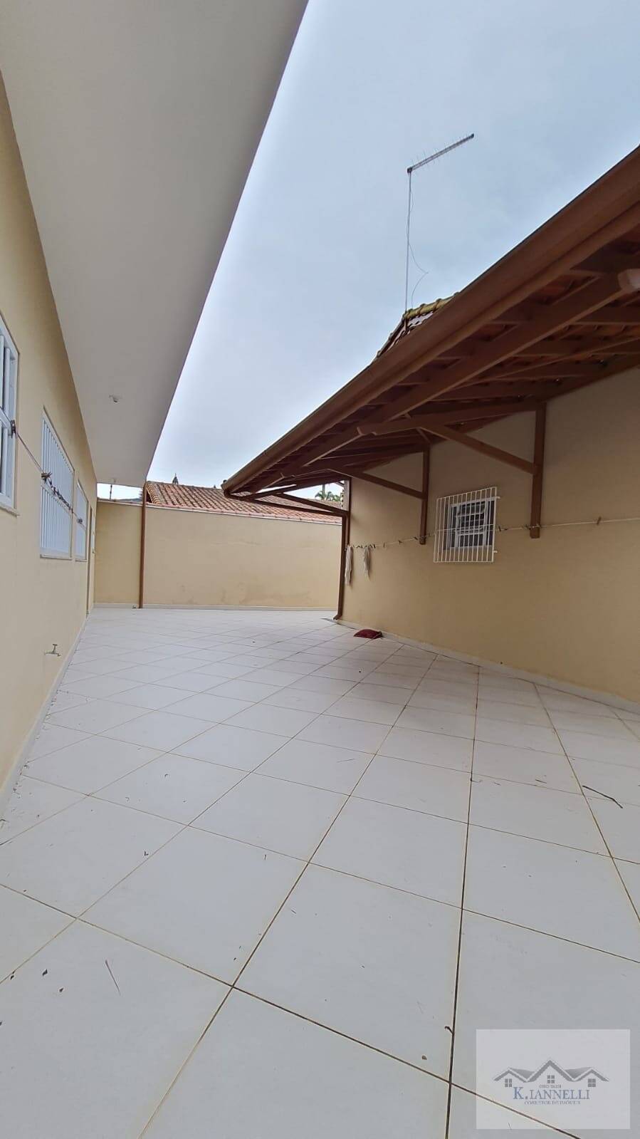 Casa à venda com 7 quartos, 300m² - Foto 6