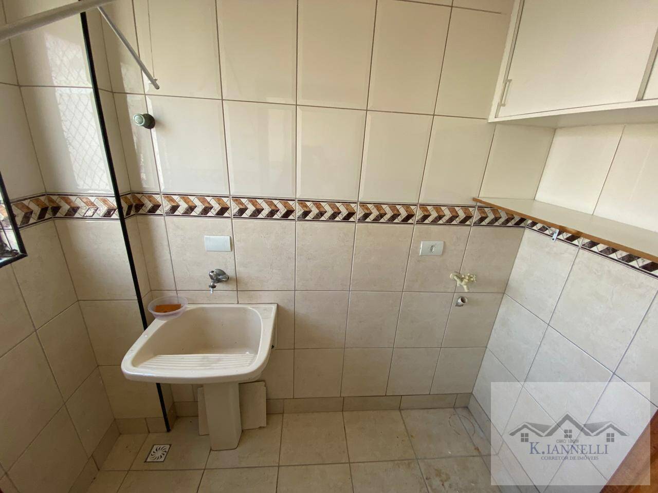 Apartamento à venda com 2 quartos, 75m² - Foto 23