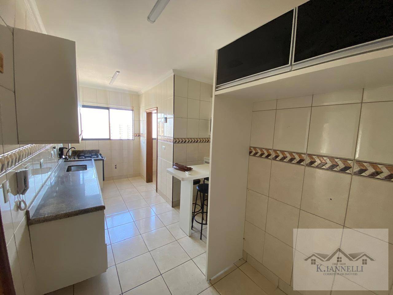 Apartamento à venda com 2 quartos, 75m² - Foto 25