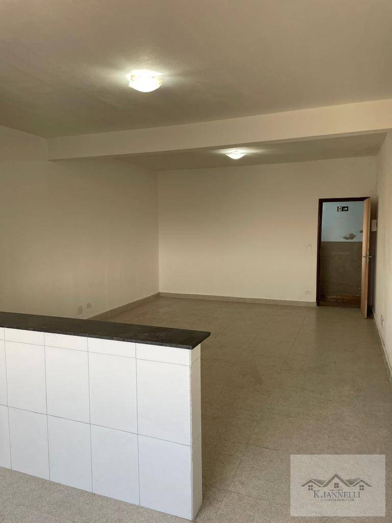 Apartamento para alugar com 1 quarto, 42m² - Foto 9