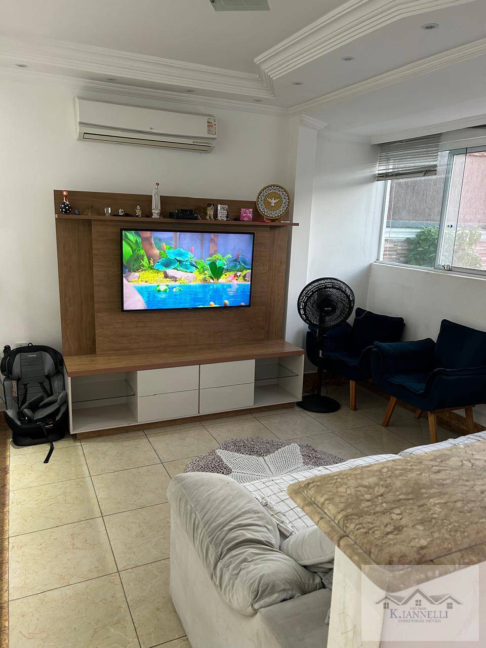 Casa à venda com 4 quartos, 130m² - Foto 4