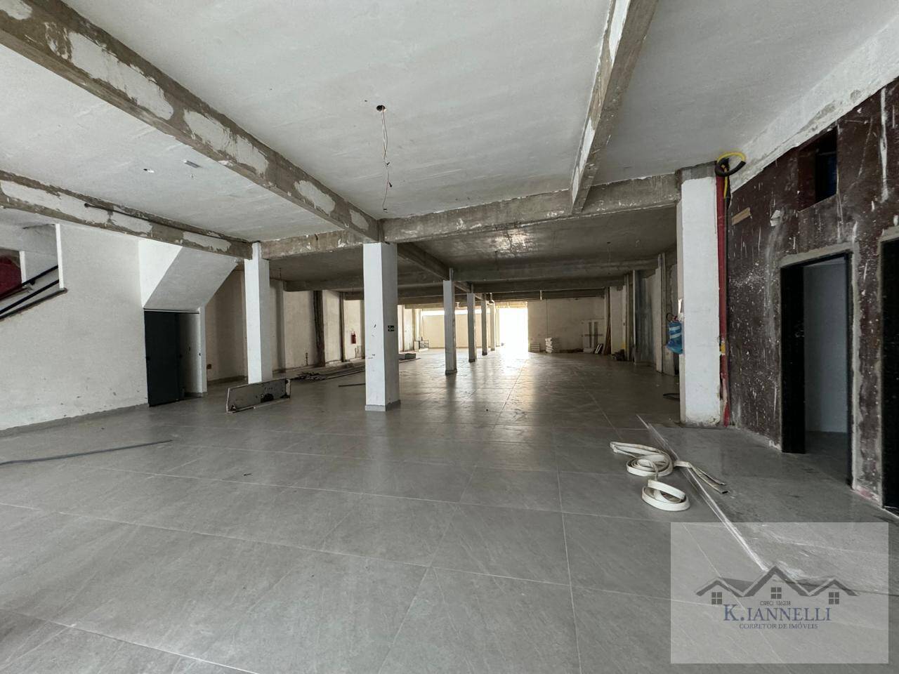 Loja-Salão para alugar, 850m² - Foto 1