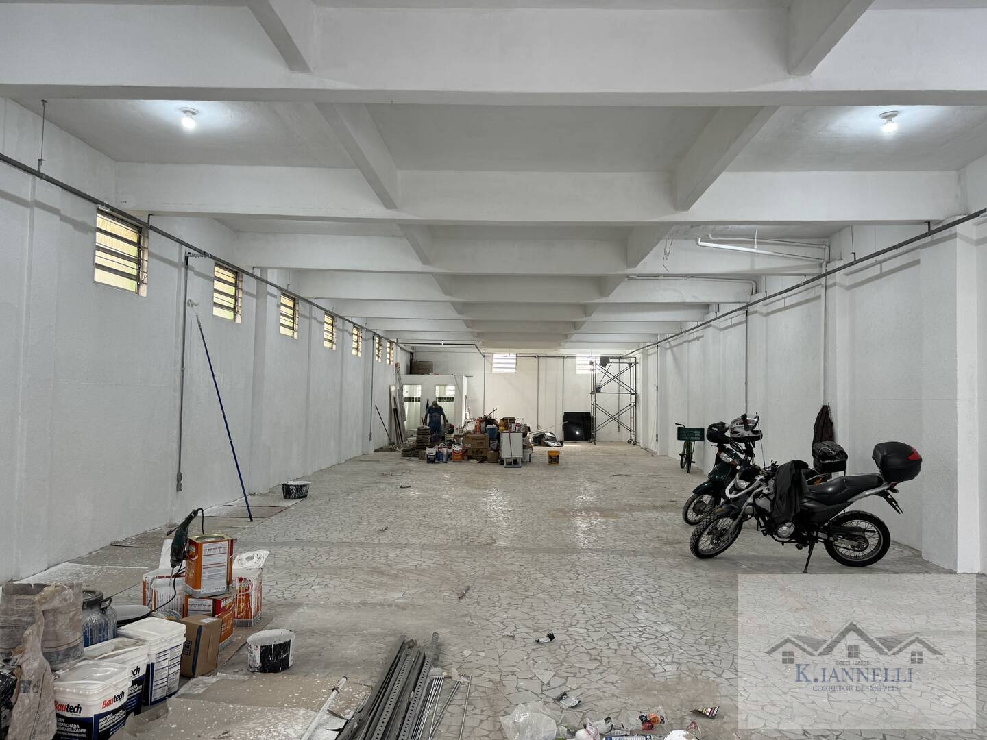 Loja-Salão para alugar, 340m² - Foto 1