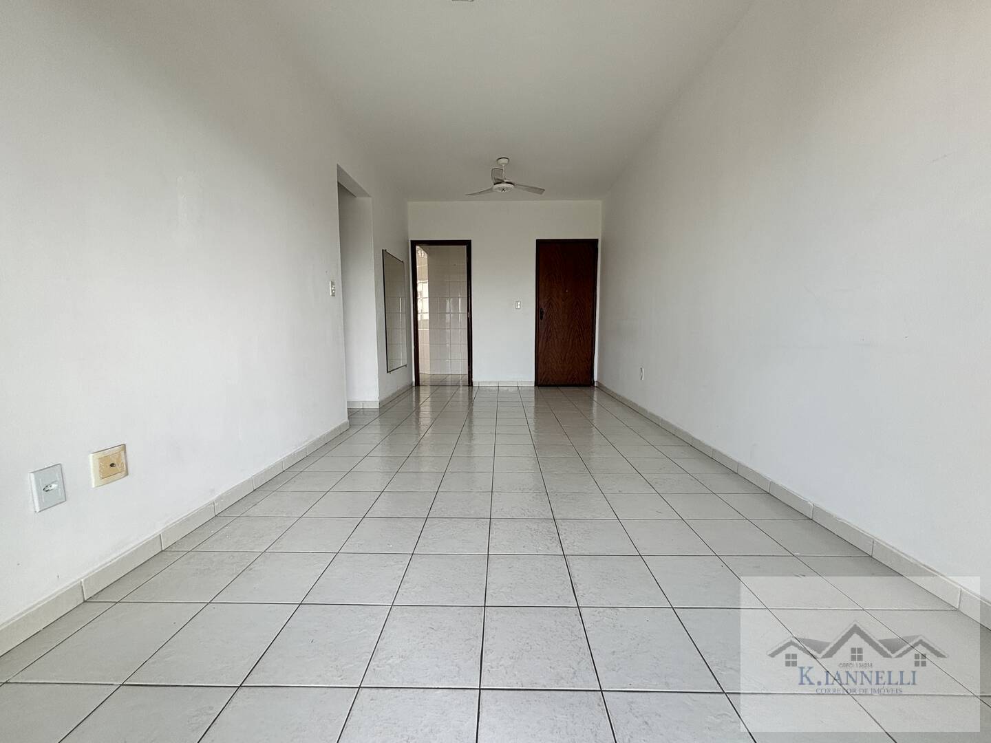 Apartamento à venda com 2 quartos, 69m² - Foto 7