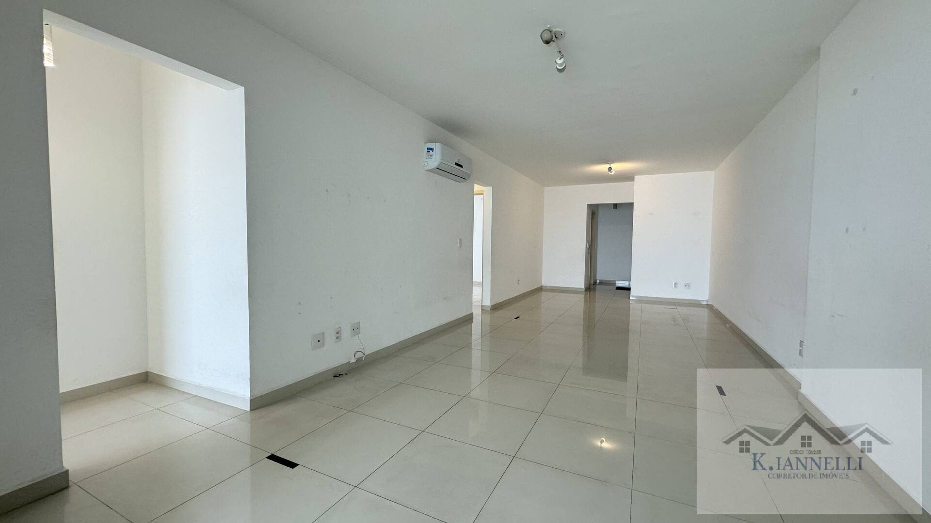 Apartamento para alugar com 3 quartos, 138m² - Foto 17