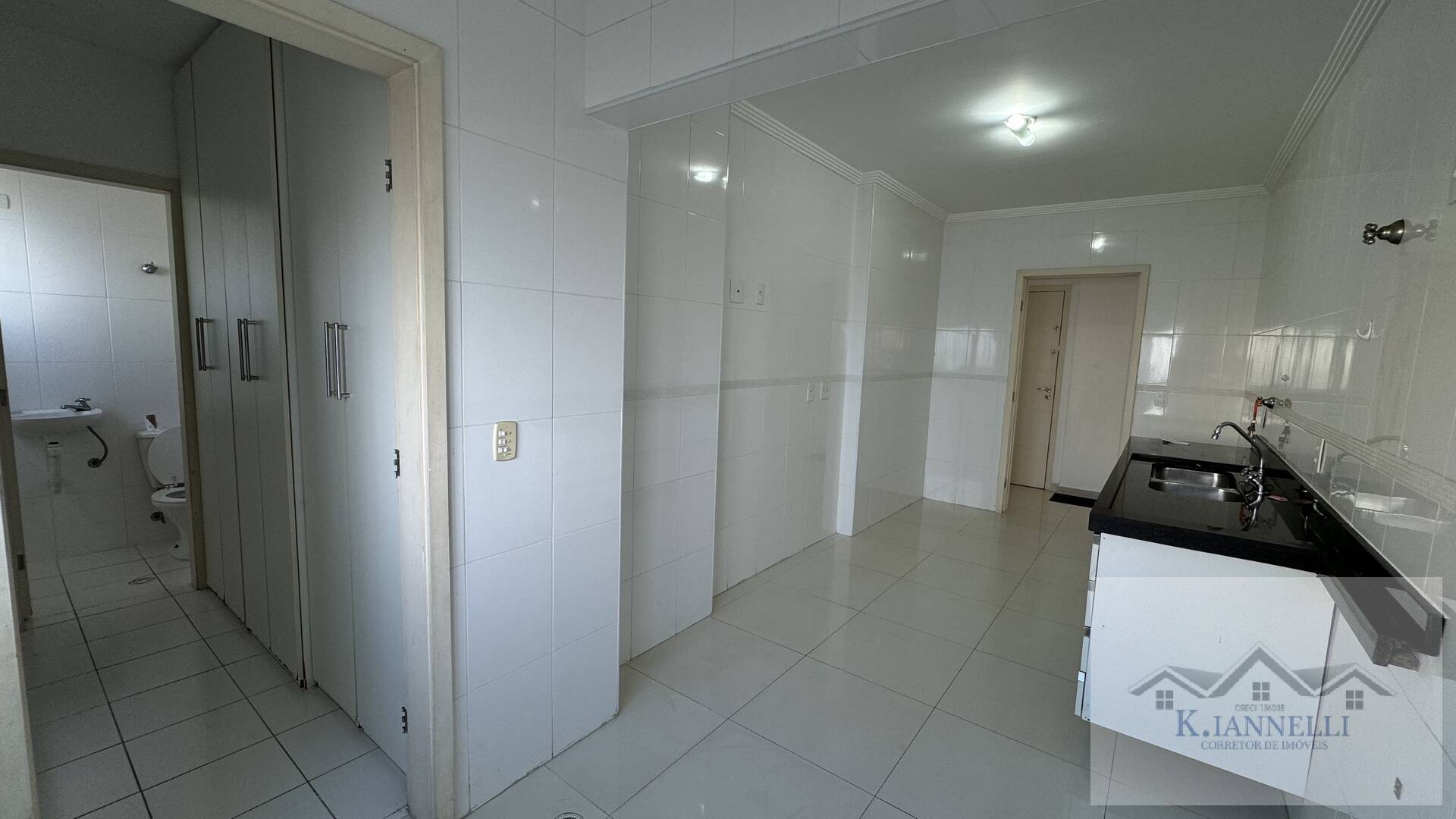 Apartamento para alugar com 3 quartos, 138m² - Foto 22