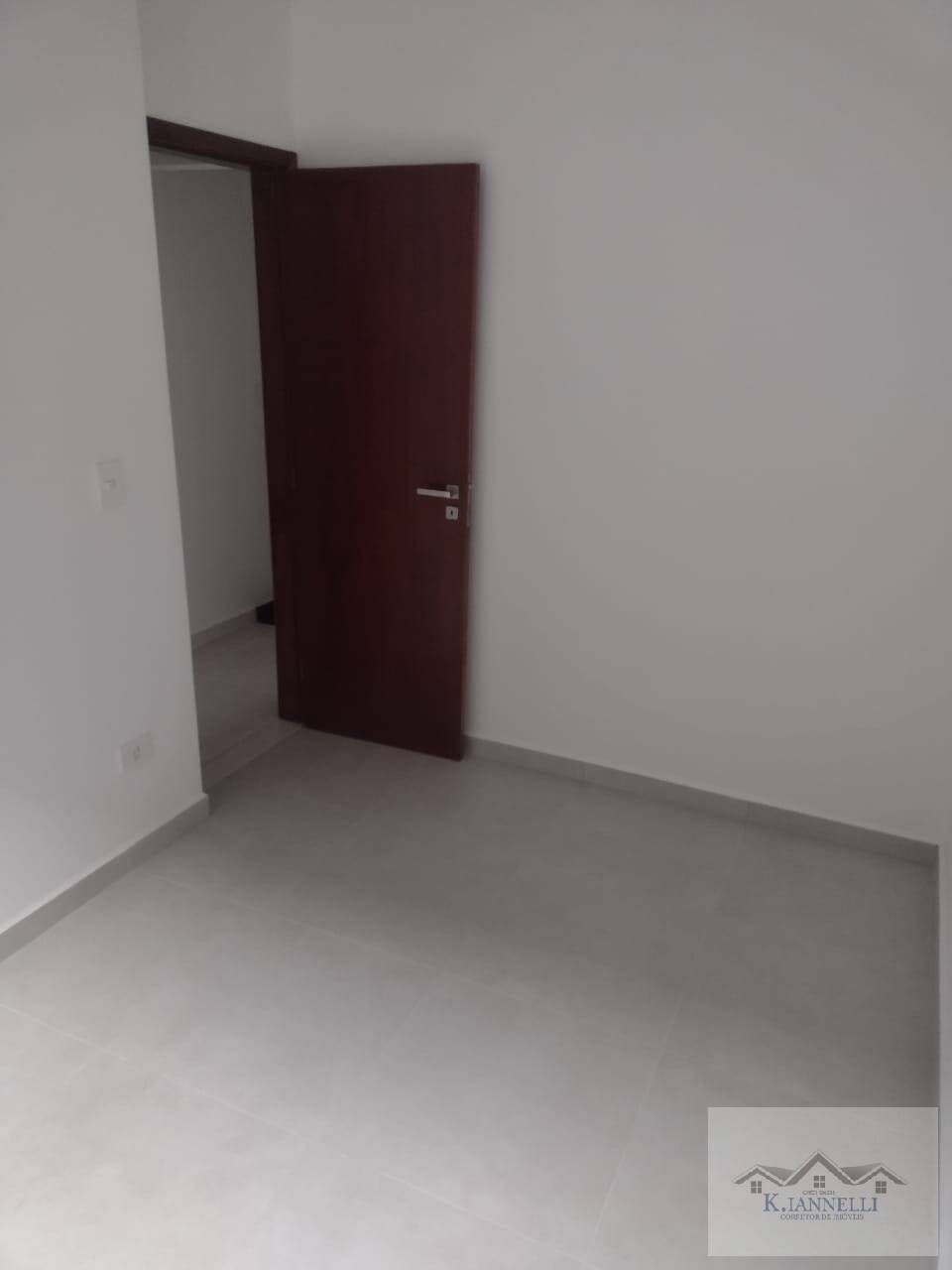 Casa à venda com 2 quartos, 90m² - Foto 12