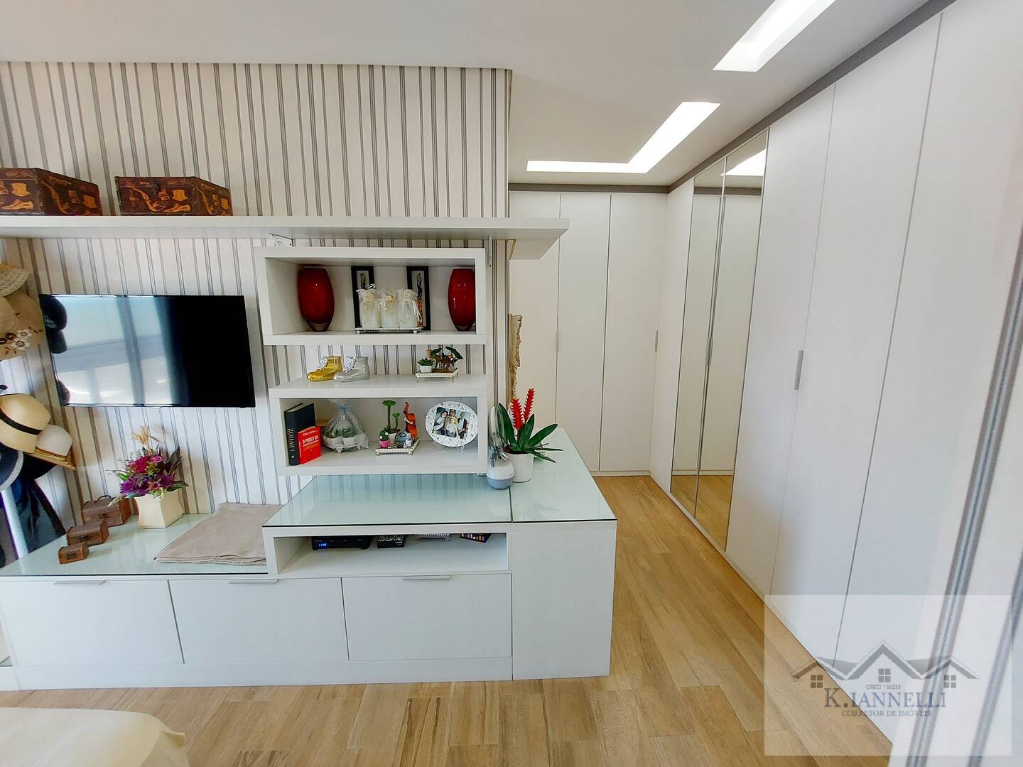 Apartamento à venda com 4 quartos, 212m² - Foto 21