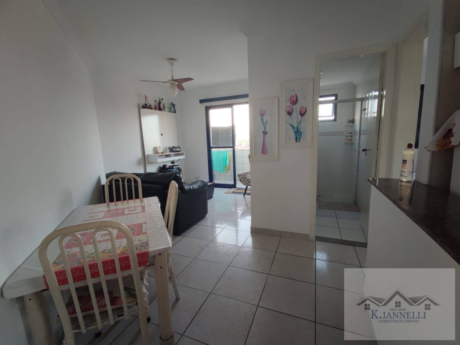 Apartamento à venda com 1 quarto, 45m² - Foto 6