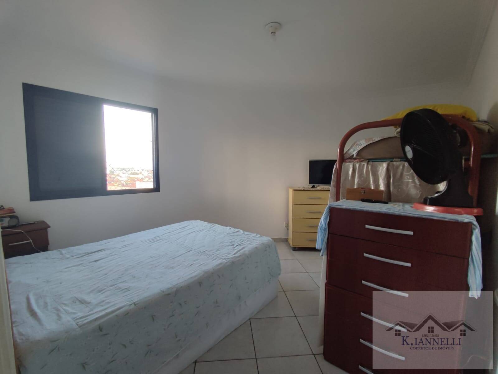 Apartamento à venda com 1 quarto, 45m² - Foto 12