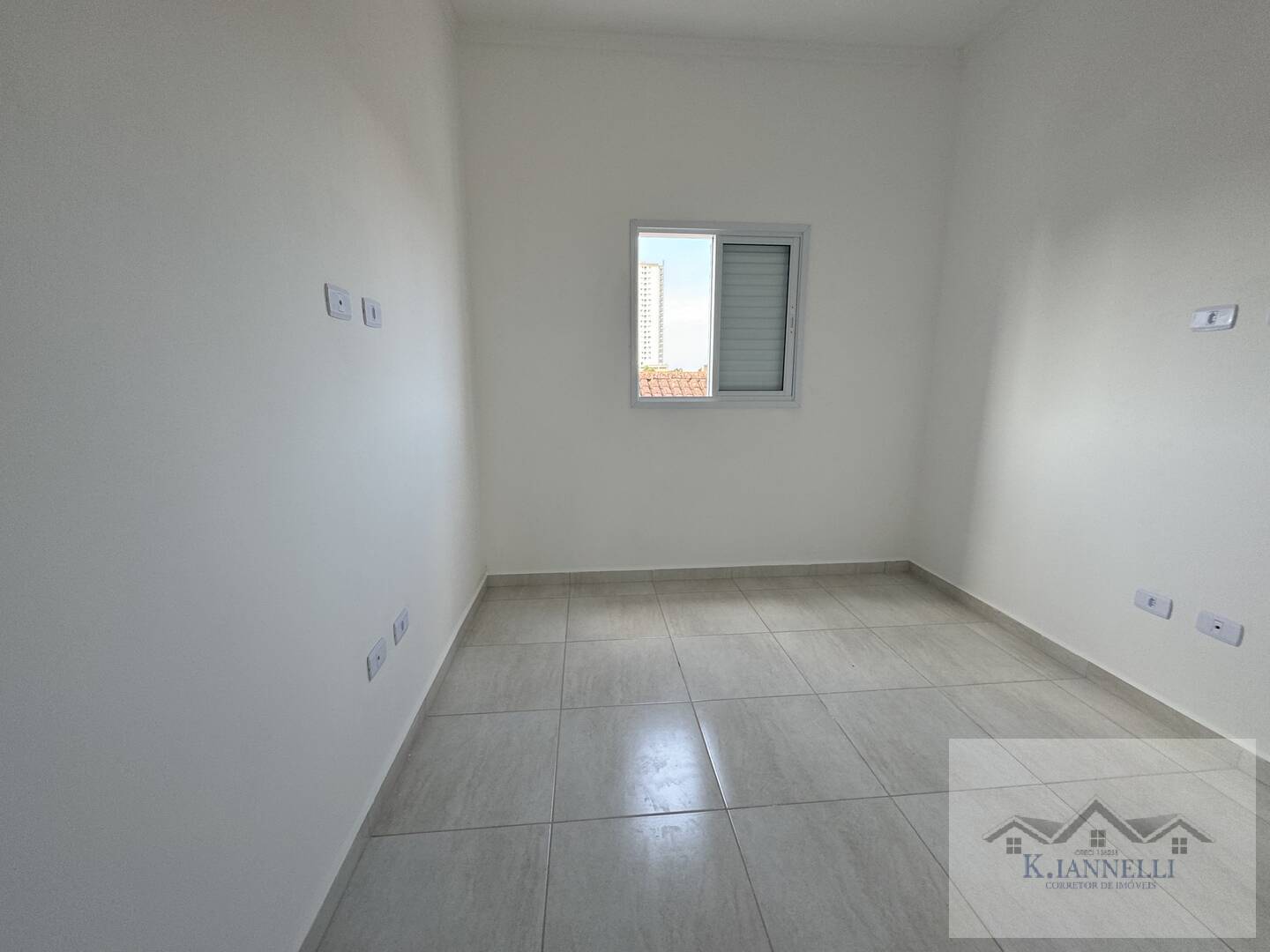 Casa à venda com 2 quartos, 78m² - Foto 3