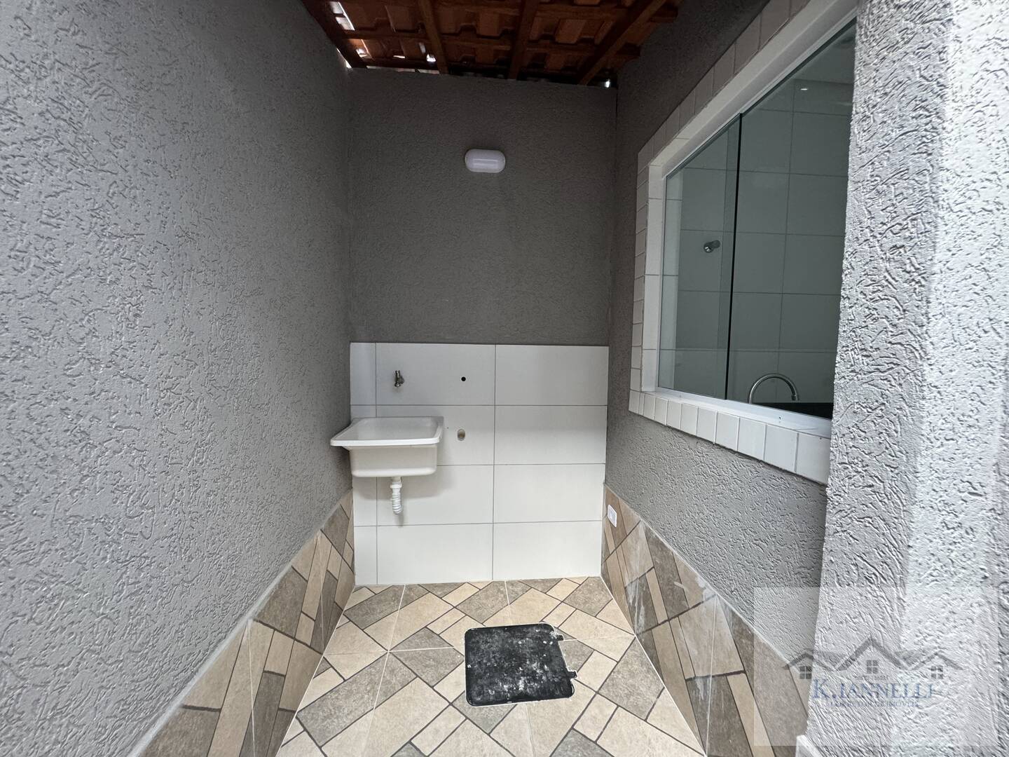 Casa à venda com 2 quartos, 78m² - Foto 14