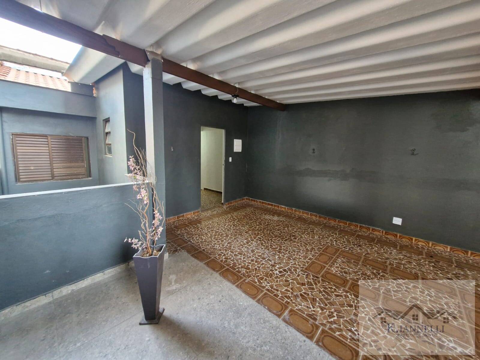 Casa à venda com 3 quartos, 140m² - Foto 4