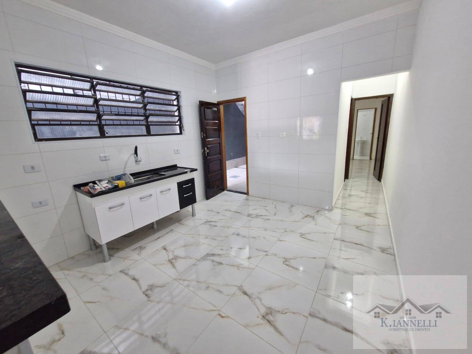 Casa à venda com 3 quartos, 140m² - Foto 8