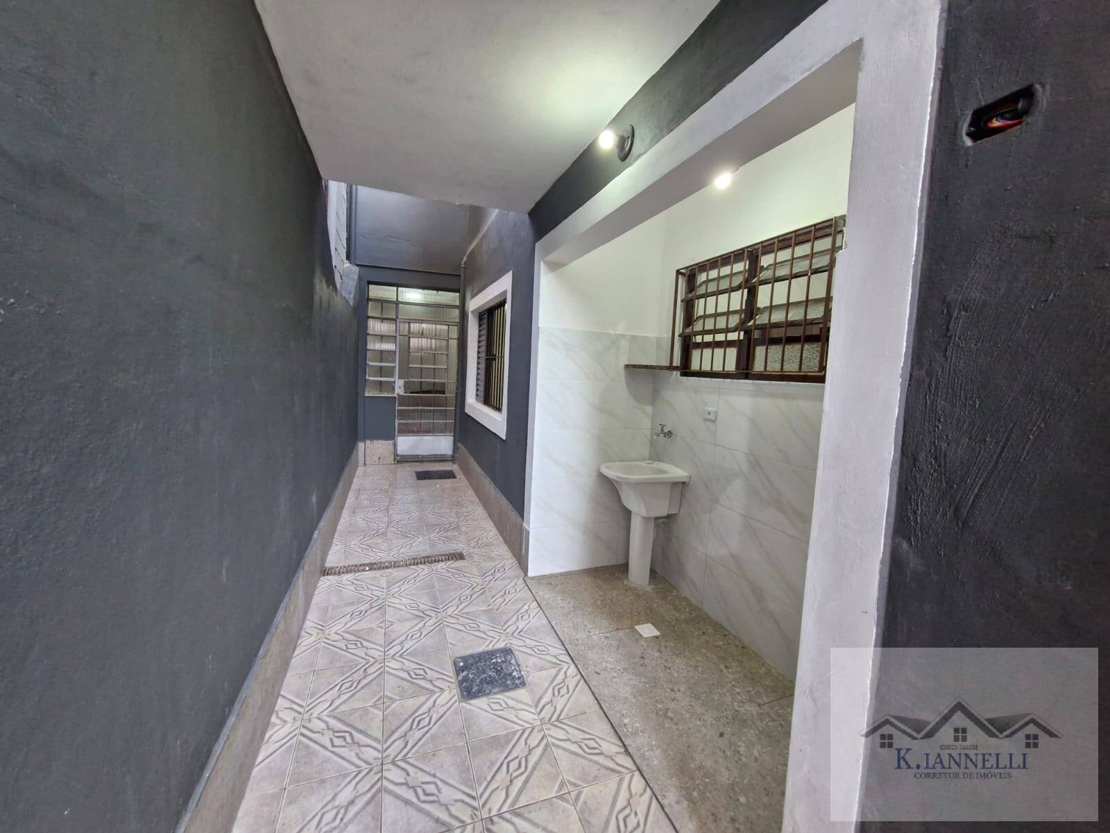 Casa à venda com 3 quartos, 140m² - Foto 35