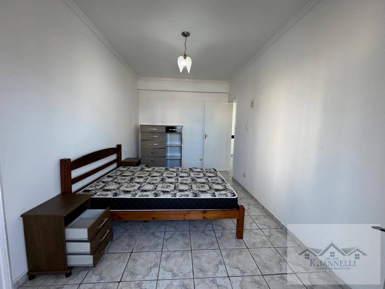 Apartamento à venda com 2 quartos, 70m² - Foto 5