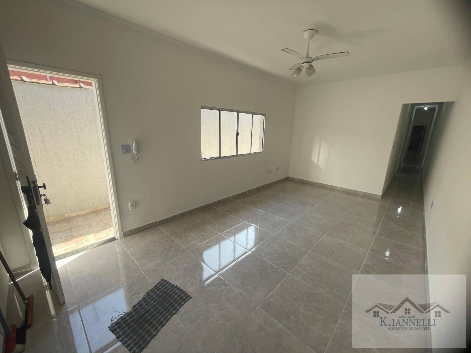 Casa à venda com 3 quartos, 172m² - Foto 11