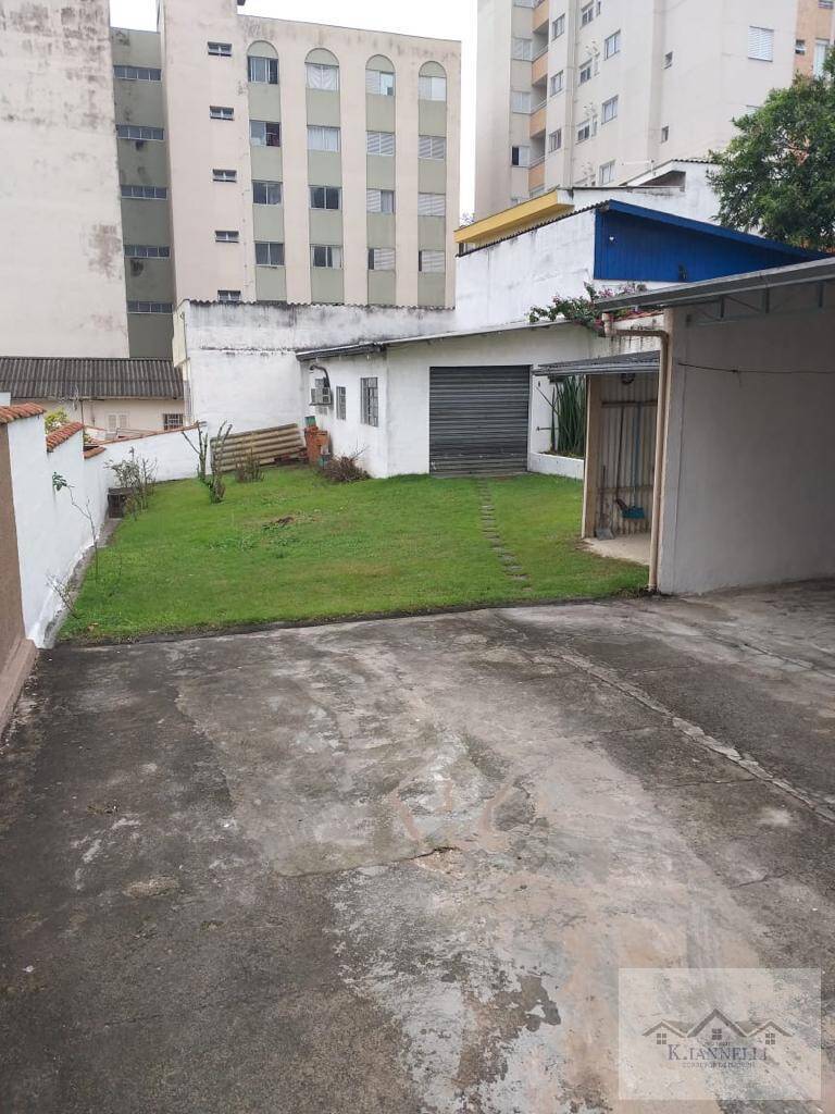 Casa à venda com 2 quartos, 440m² - Foto 3