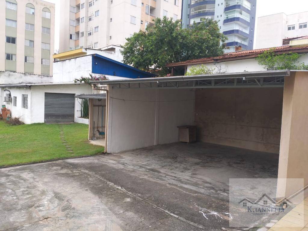 Casa à venda com 2 quartos, 440m² - Foto 10