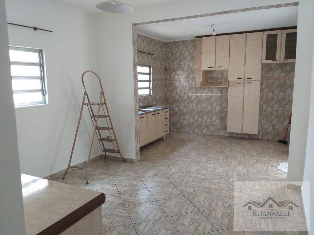 Casa à venda com 2 quartos, 440m² - Foto 17