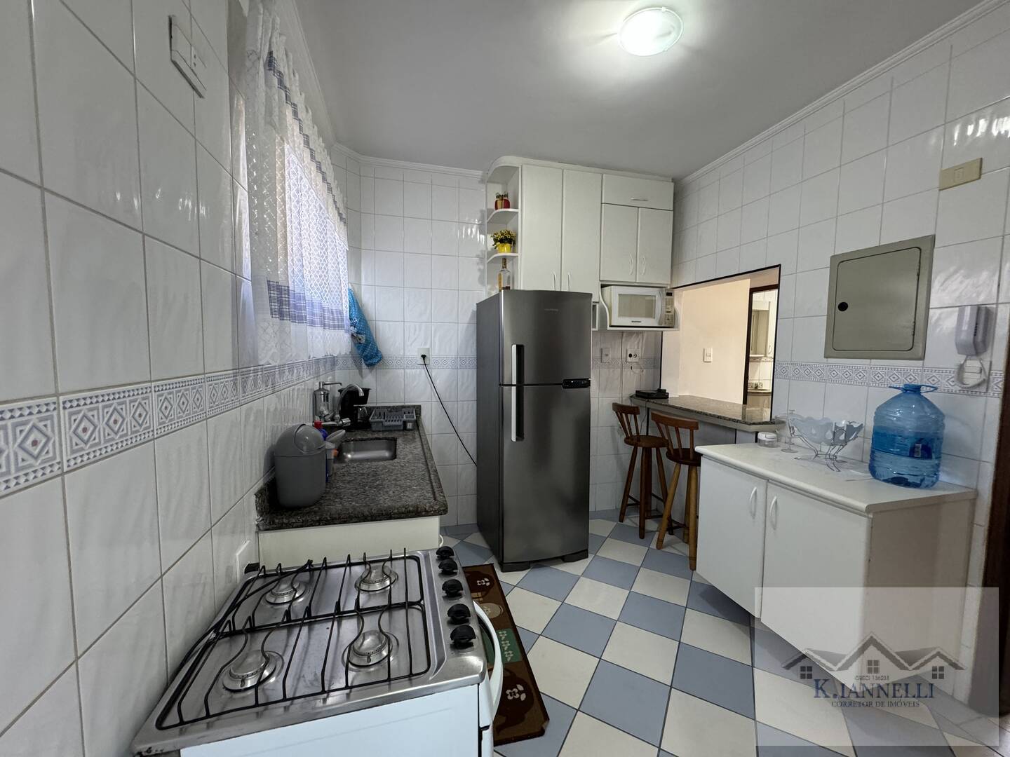 Apartamento à venda com 2 quartos, 72m² - Foto 31