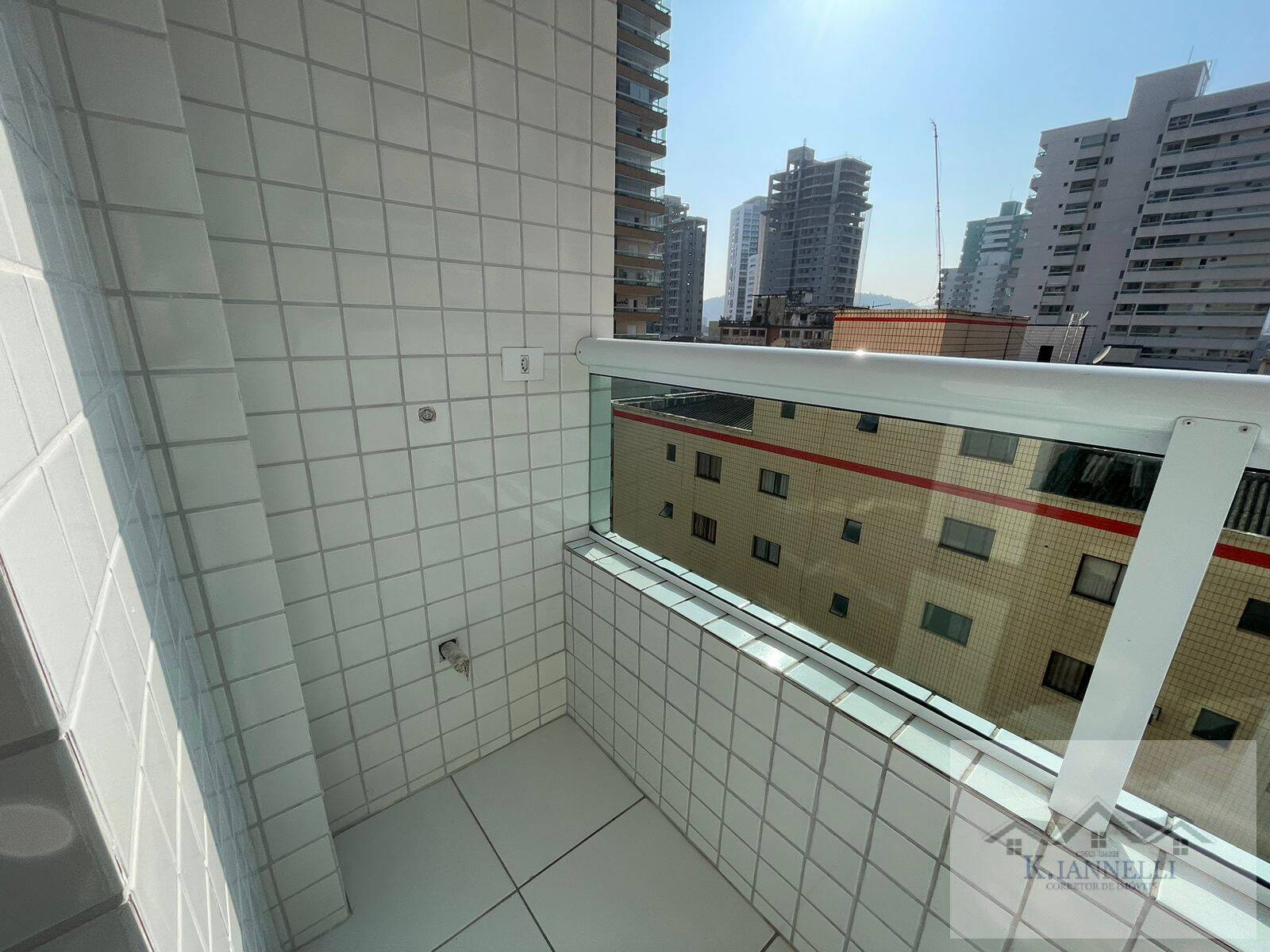 Apartamento à venda com 1 quarto, 41m² - Foto 3