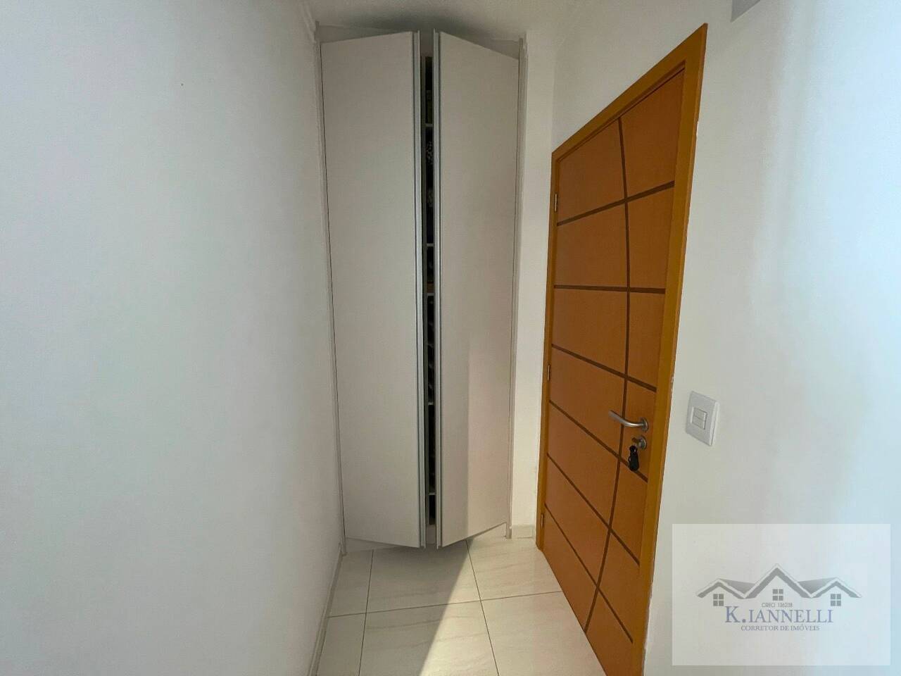 Apartamento à venda com 2 quartos, 86m² - Foto 24