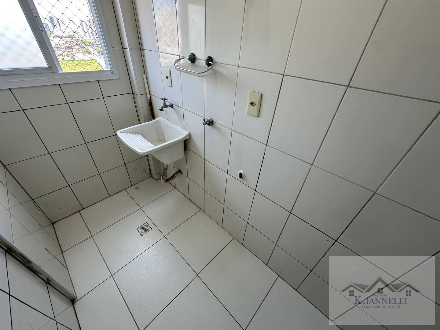 Apartamento à venda com 2 quartos, 79m² - Foto 25