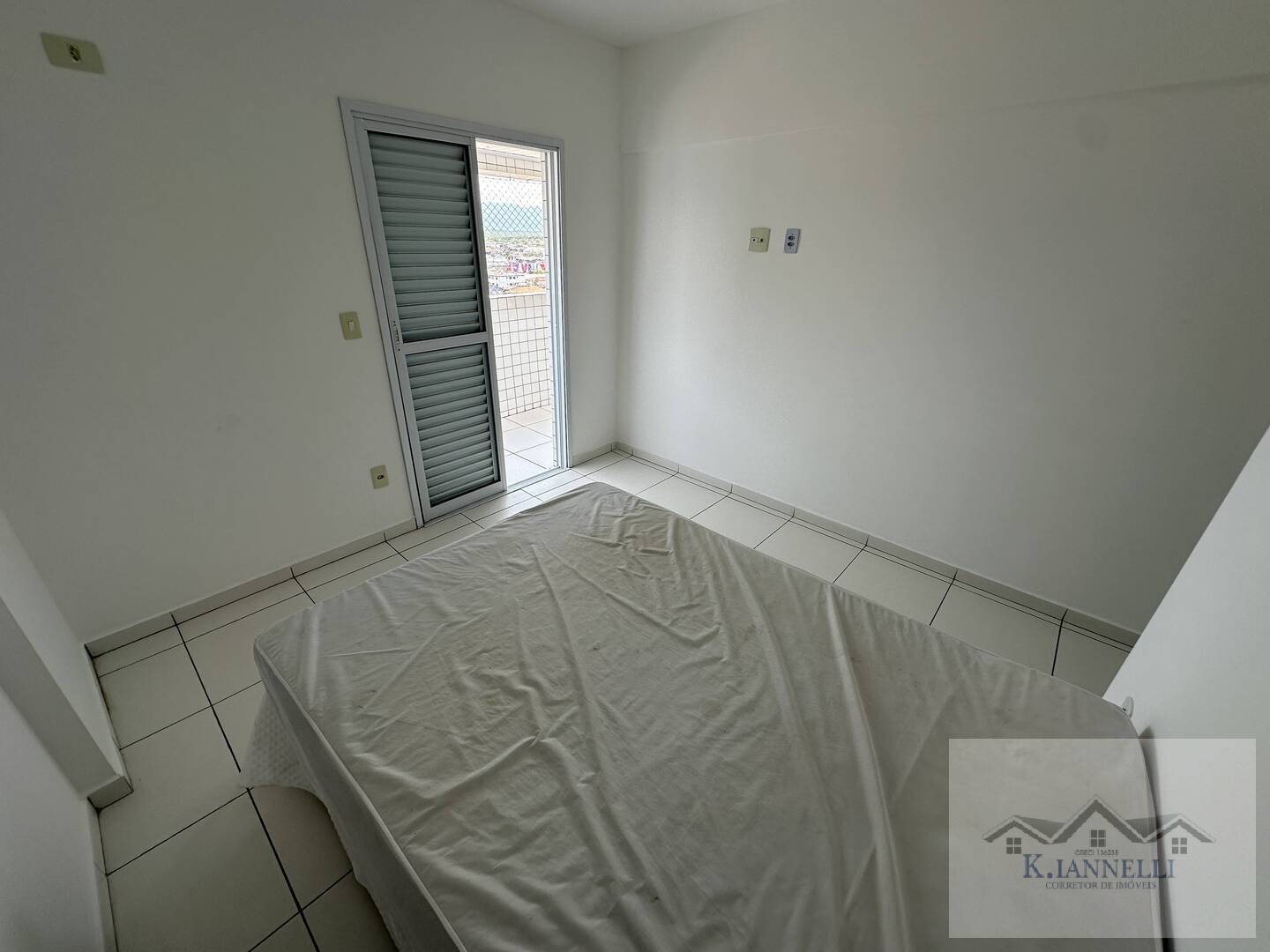 Apartamento à venda com 2 quartos, 79m² - Foto 40