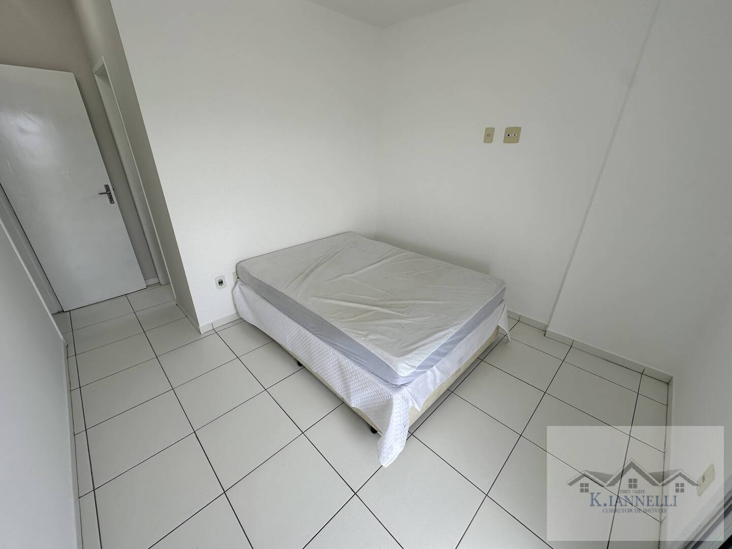 Apartamento à venda com 2 quartos, 79m² - Foto 38