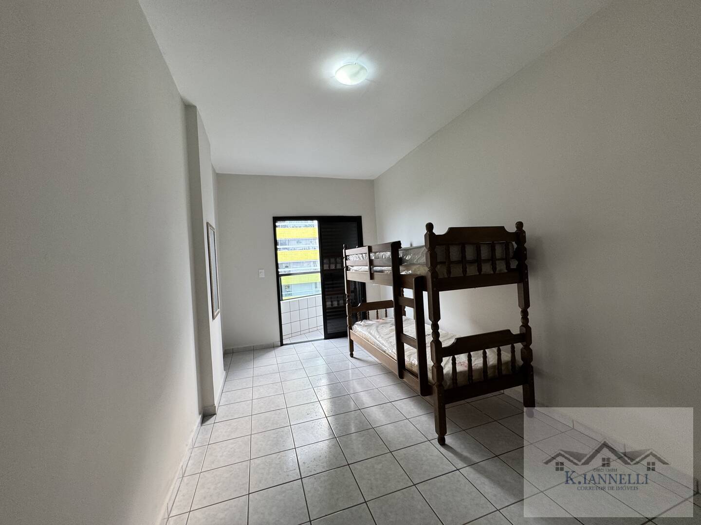 Apartamento à venda com 2 quartos, 70m² - Foto 32