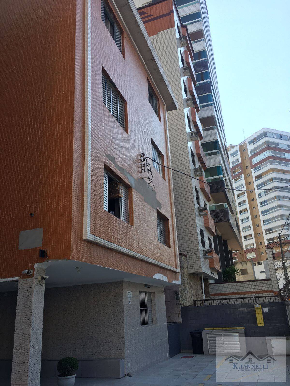 Apartamento para alugar com 1 quarto, 37m² - Foto 2