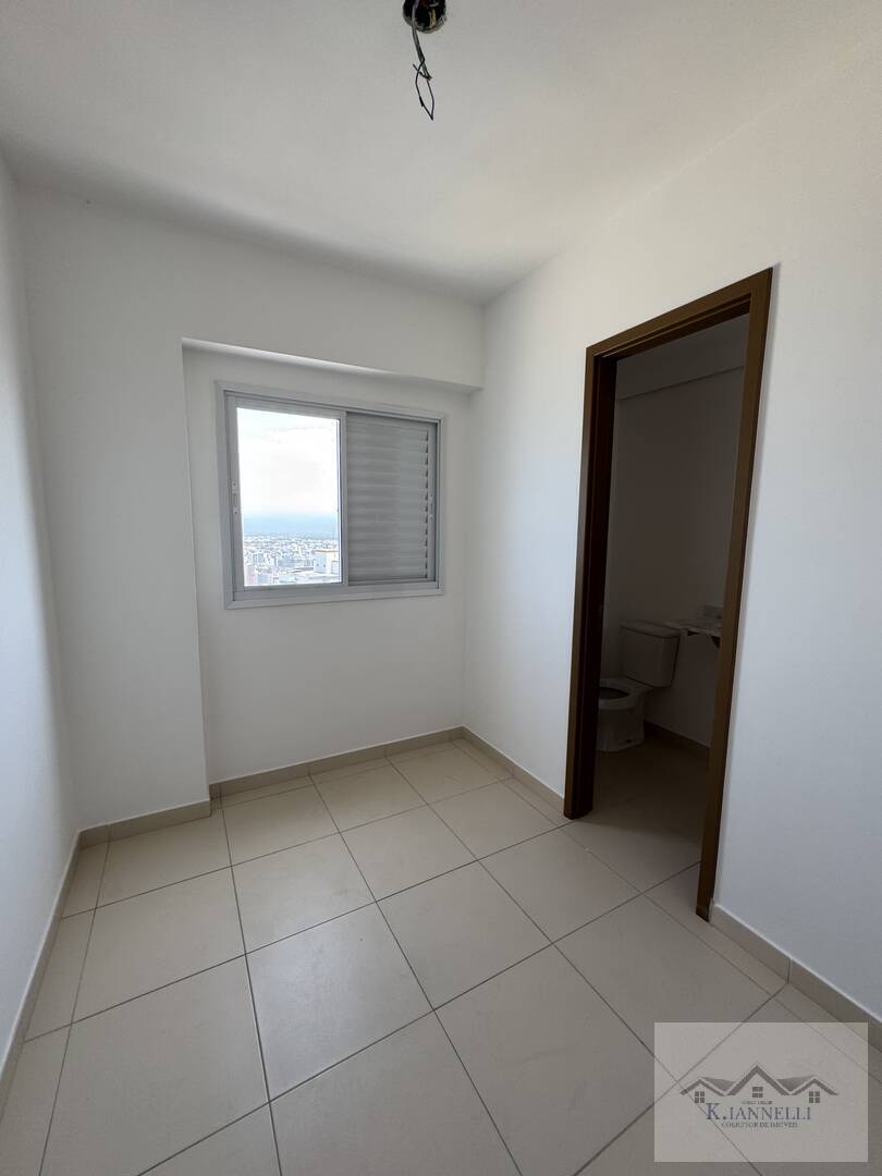 Apartamento à venda com 3 quartos, 111m² - Foto 17