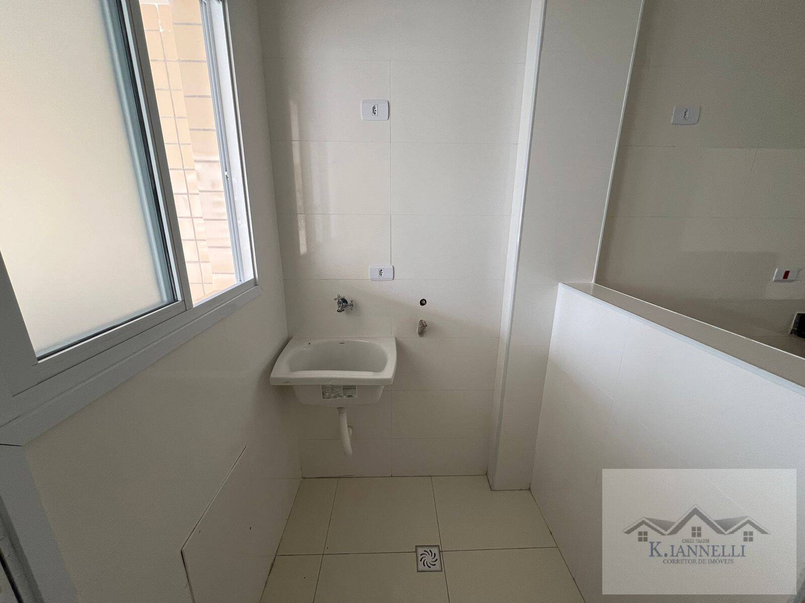 Apartamento à venda com 3 quartos, 118m² - Foto 9