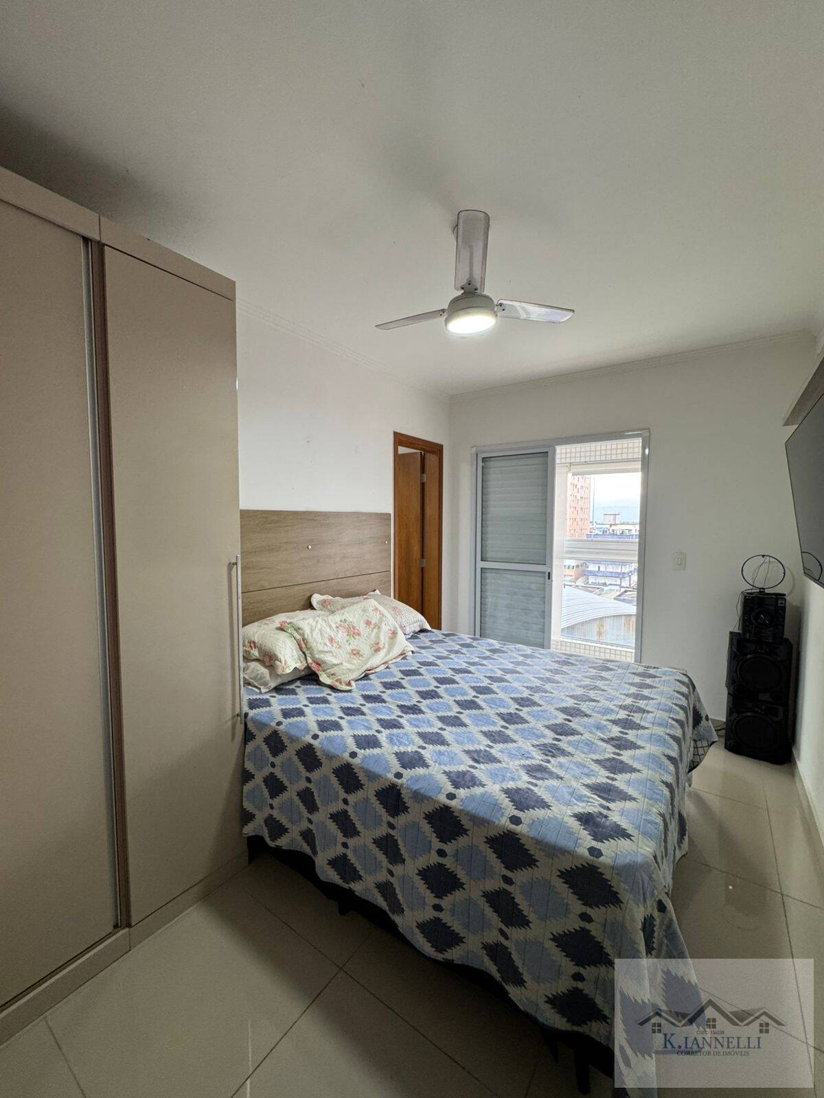 Apartamento à venda com 2 quartos, 82m² - Foto 11