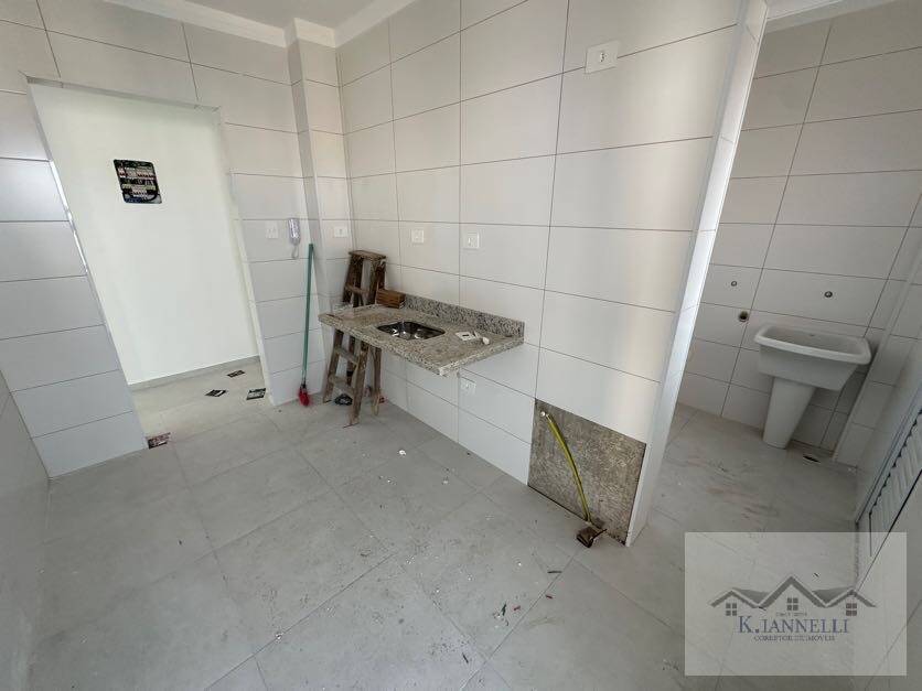 Apartamento à venda com 1 quarto, 60m² - Foto 2