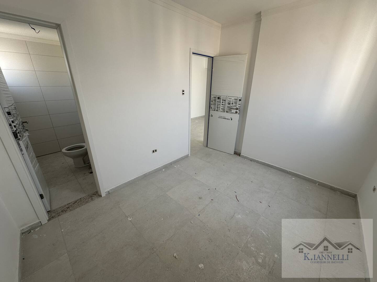 Apartamento à venda com 1 quarto, 60m² - Foto 4